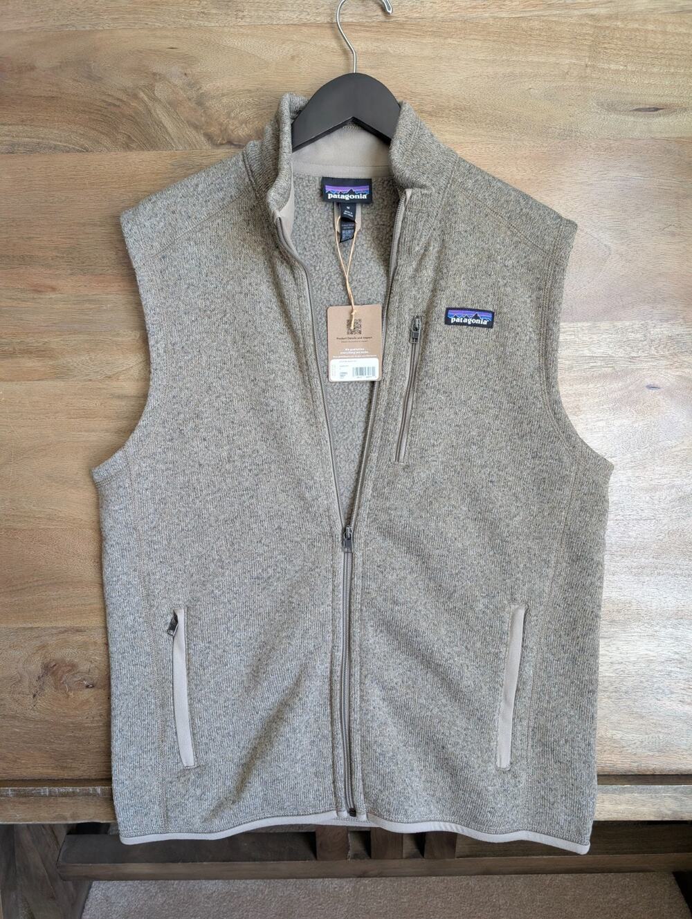 NWT Patagonia Better Fleece Sweater Vest Mens M Seabird Gray Soft Warm Zip 25882